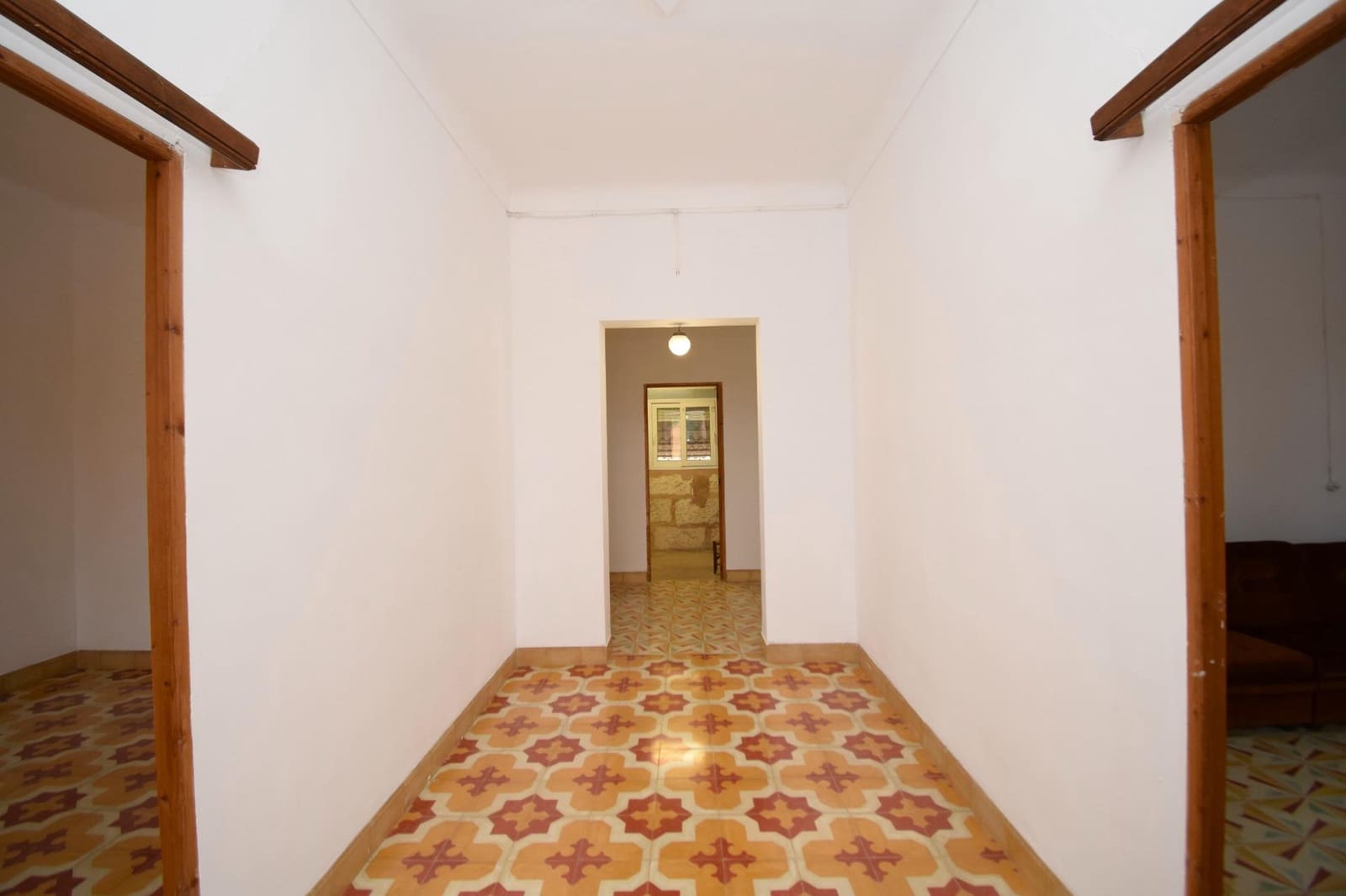 4 soveværelse Byhus til salg i Muro med garage - € 578.000 (Ref: 9753389)