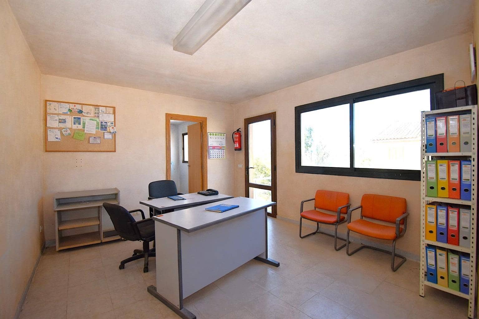 Virksomhed til salg i Muro - € 250.000 (Ref: 9753390)