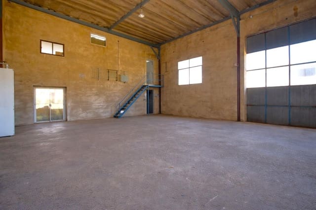 2 makuuhuone Kaupallinen myytävänä paikassa Muro - 250 000 € (Ref: 9753391)