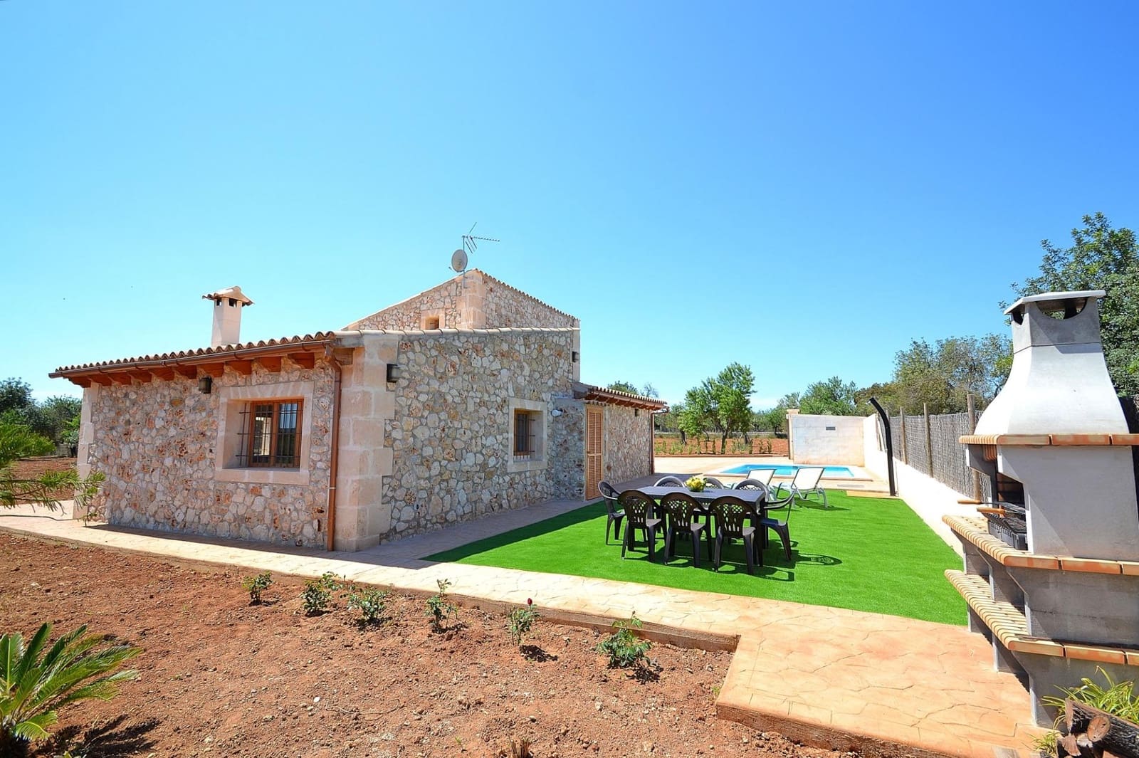 4 camera da letto Finca/Casa di Campagna da affittare in Llubi con piscina - 3.300 € (Rif: 9753392)