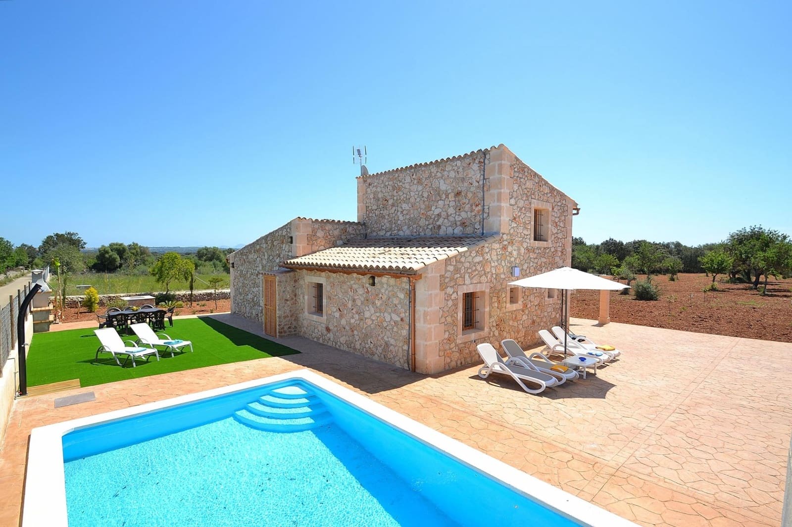 4 camera da letto Finca/Casa di Campagna da affittare in Llubi con piscina - 3.300 € (Rif: 9753392)