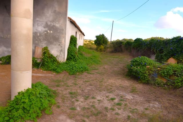 Erhverv til salg i Santa Margalida med garage - € 280.000 (Ref: 9753395)