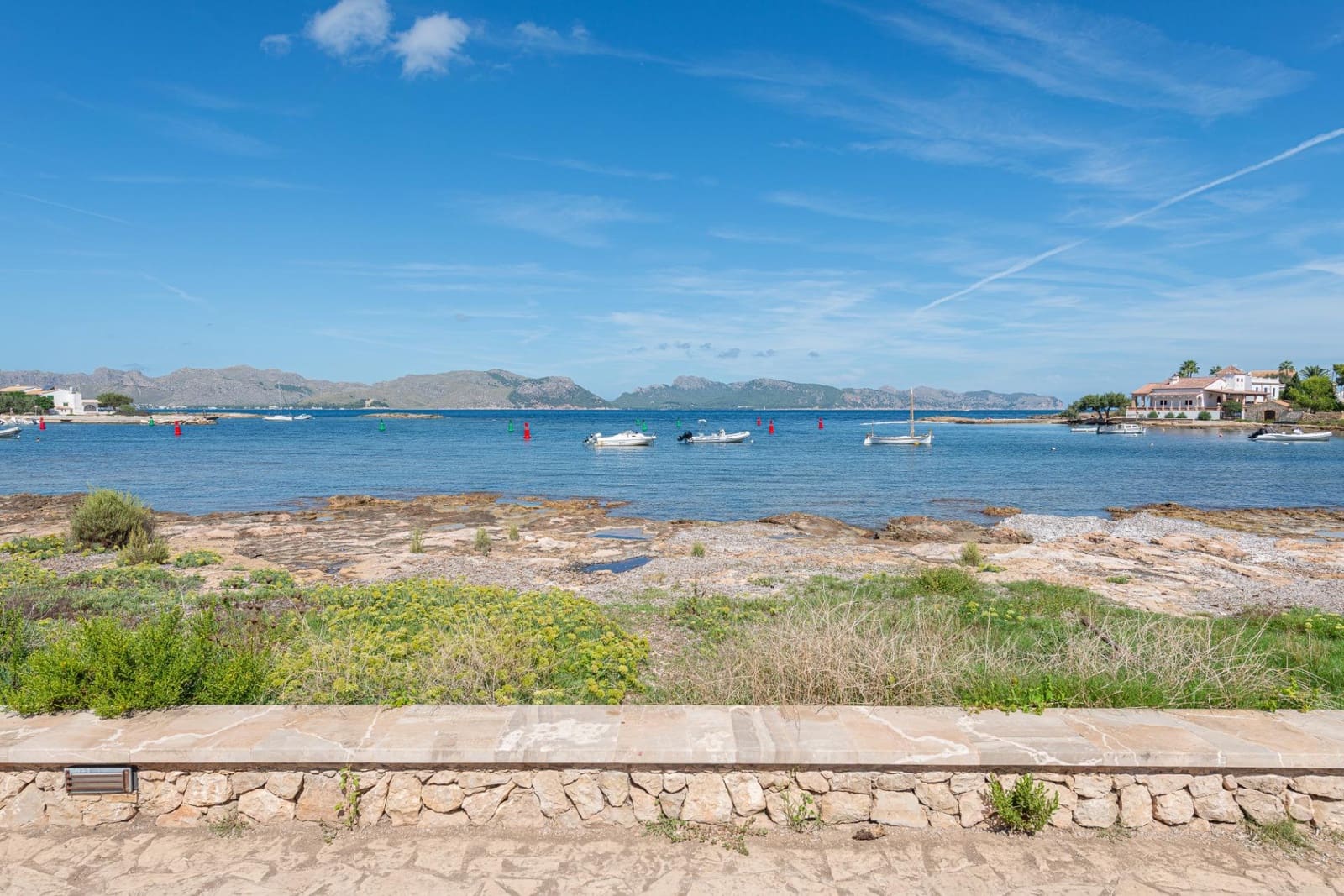 4 soveværelse Villa til leje i Alcudia - € 3.800 (Ref: 9753397)