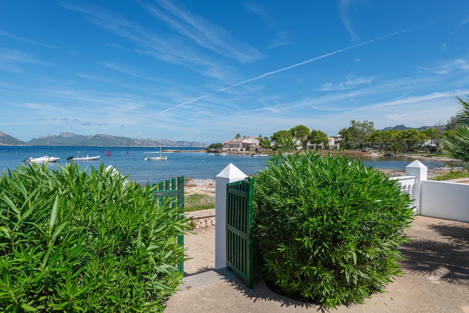 4 soveværelse Villa til leje i Alcudia - € 3.800 (Ref: 9753397)