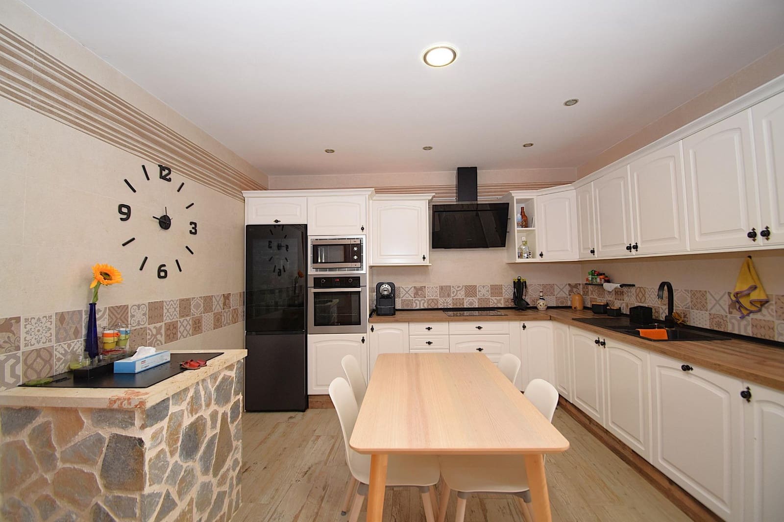 4 soveværelse Villa til salg i Muro med garage - € 595.000 (Ref: 9753398)