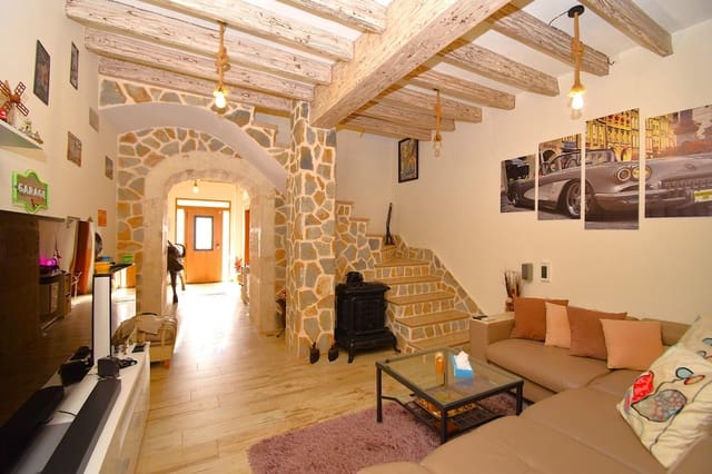 4 soveværelse Villa til salg i Muro med garage - € 595.000 (Ref: 9753398)