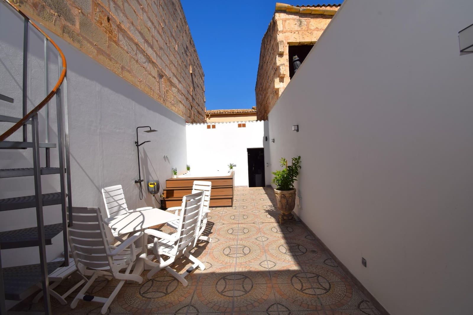 4 soveværelse Villa til salg i Muro med garage - € 595.000 (Ref: 9753398)