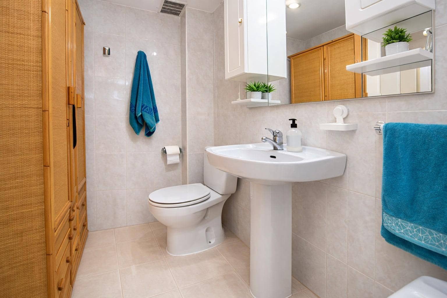 3 makuuhuone Huoneisto myytävänä paikassa Muro mukana 
autotalli - 275 000 € (Ref: 9753400)