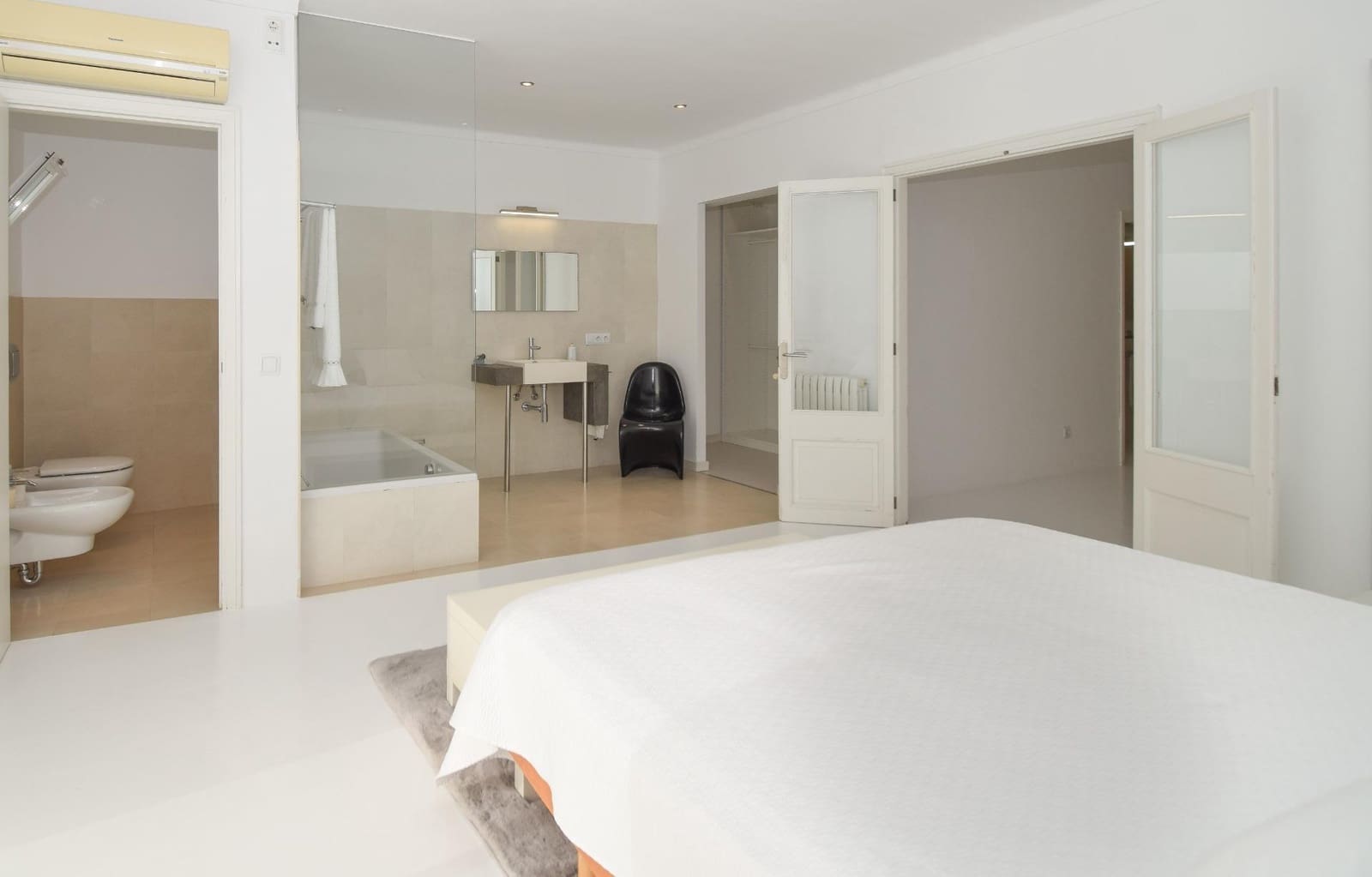 5 sypialnia Willa na sprzedaż w Muro z basenem garażem - 1 050 000 € (Ref: 9755902)