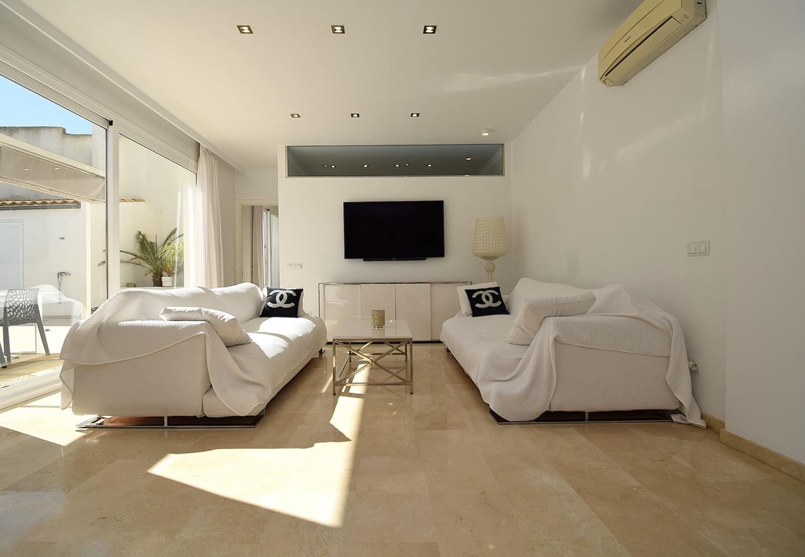 5 sypialnia Willa na sprzedaż w Muro z basenem garażem - 1 050 000 € (Ref: 9755902)