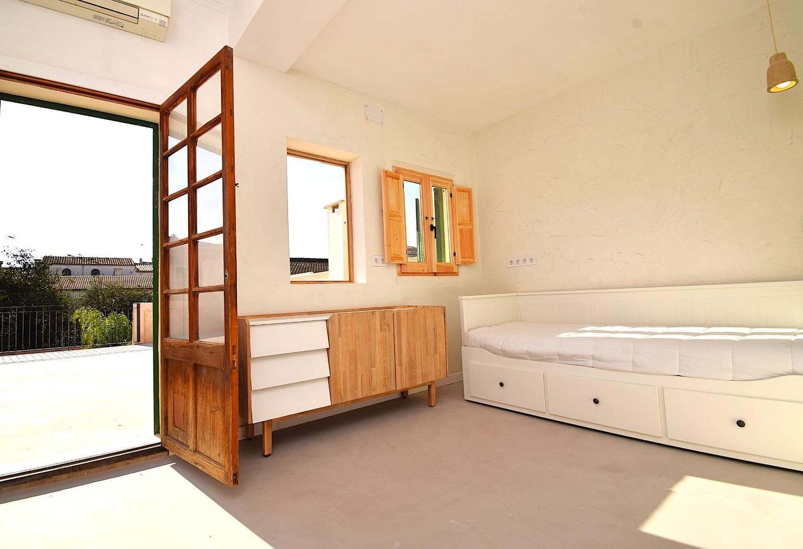 5 soverom Rekkehus til salgs i Sa Pobla med svømmebasseng garasje - € 1 050 000 (Ref: 9755907)