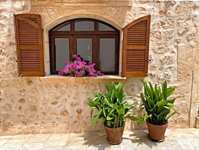 3 soverom Rekkehus til salgs i Muro med garasje - € 500 000 (Ref: 9755908)