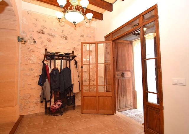 3 soverom Rekkehus til salgs i Muro med garasje - € 500 000 (Ref: 9755908)