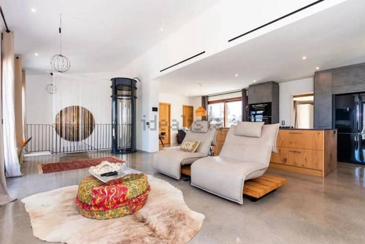 Casa de 4 habitaciones en Muro en venta con garaje - 1.550.000 € (Ref: 9755910)