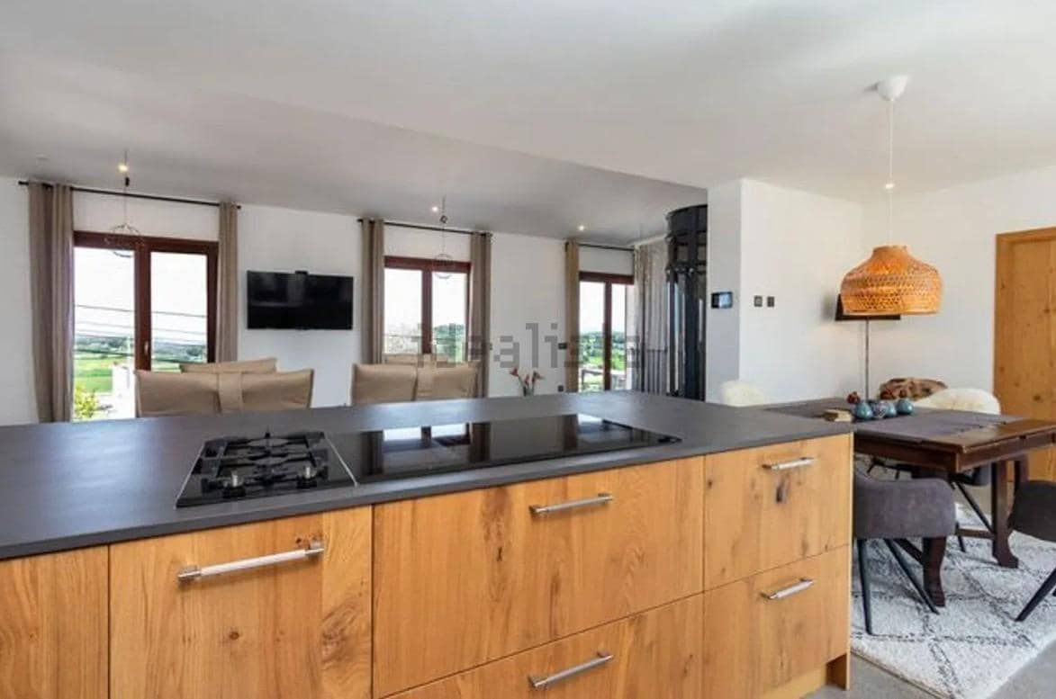 Casa de 4 habitaciones en Muro en venta con garaje - 1.550.000 € (Ref: 9755910)