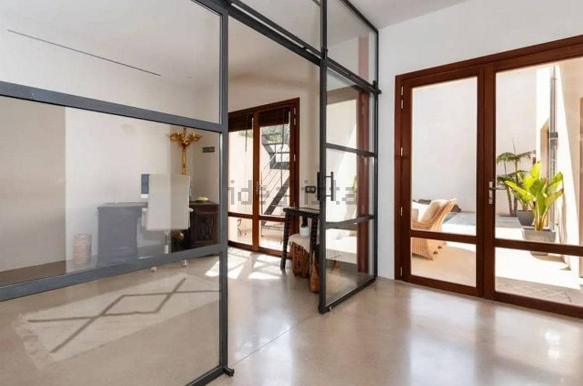 Casa de 4 habitaciones en Muro en venta con garaje - 1.550.000 € (Ref: 9755910)