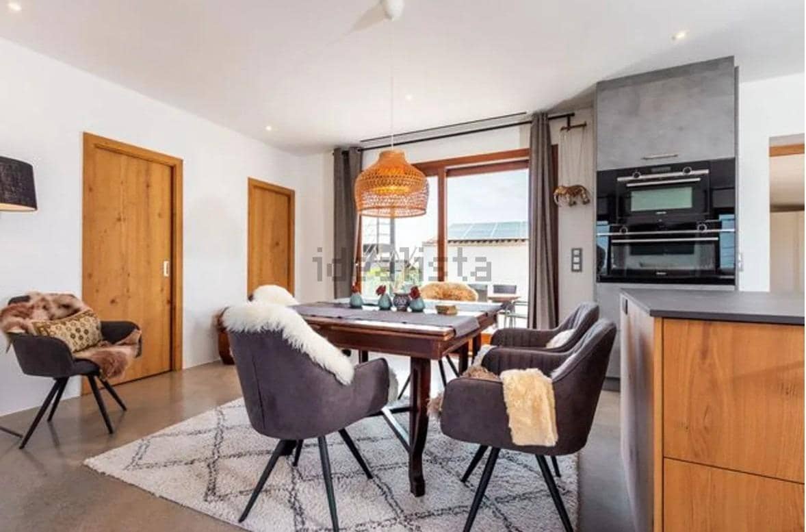 Casa de 4 habitaciones en Muro en venta con garaje - 1.550.000 € (Ref: 9755910)