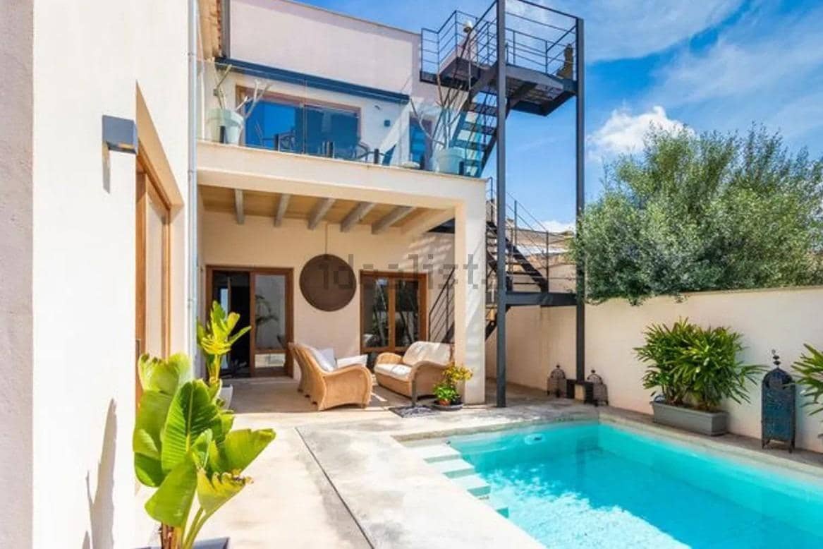 Casa de 4 habitaciones en Muro en venta con garaje - 1.550.000 € (Ref: 9755910)