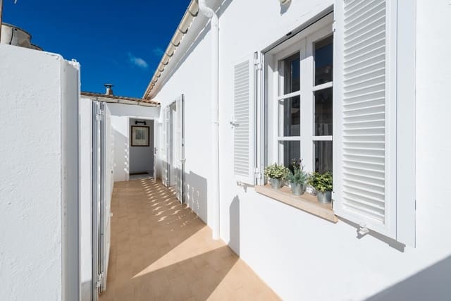 8 soverom Rekkehus til salgs i Ca'n Picafort, Santa Margalida med garasje - € 1 295 000 (Ref: 9755912)