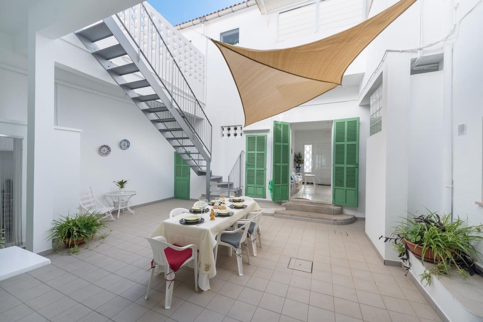 8 soverom Rekkehus til salgs i Ca'n Picafort med garasje - € 1 295 000 (Ref: 9755912)