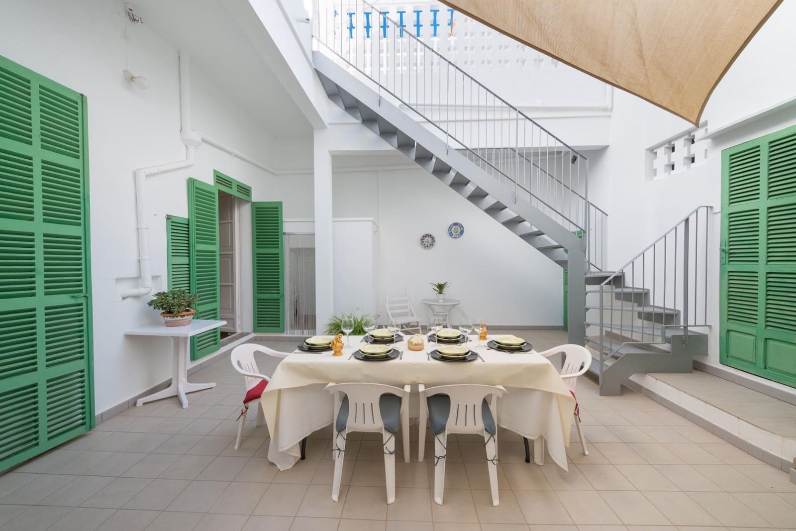 8 soverom Rekkehus til salgs i Ca'n Picafort med garasje - € 1 295 000 (Ref: 9755912)