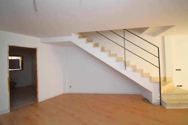 3 sypialnia Dom szeregowy na sprzedaż w Caimari, Selva - 479 000 € (Ref: 9755913)