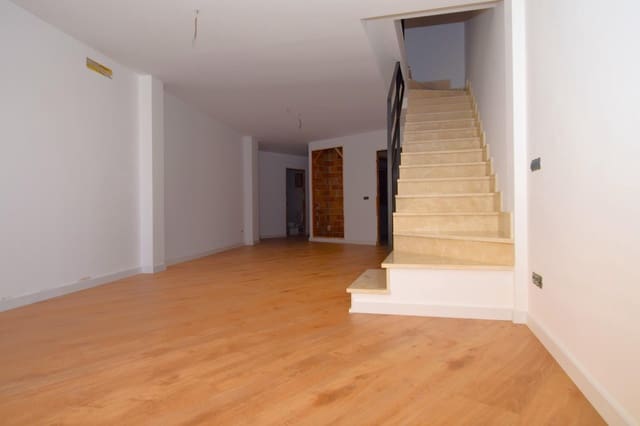 3 sovrum Radhus till salu i Caimari, Selva - 479 000 € (Ref: 9755913)
