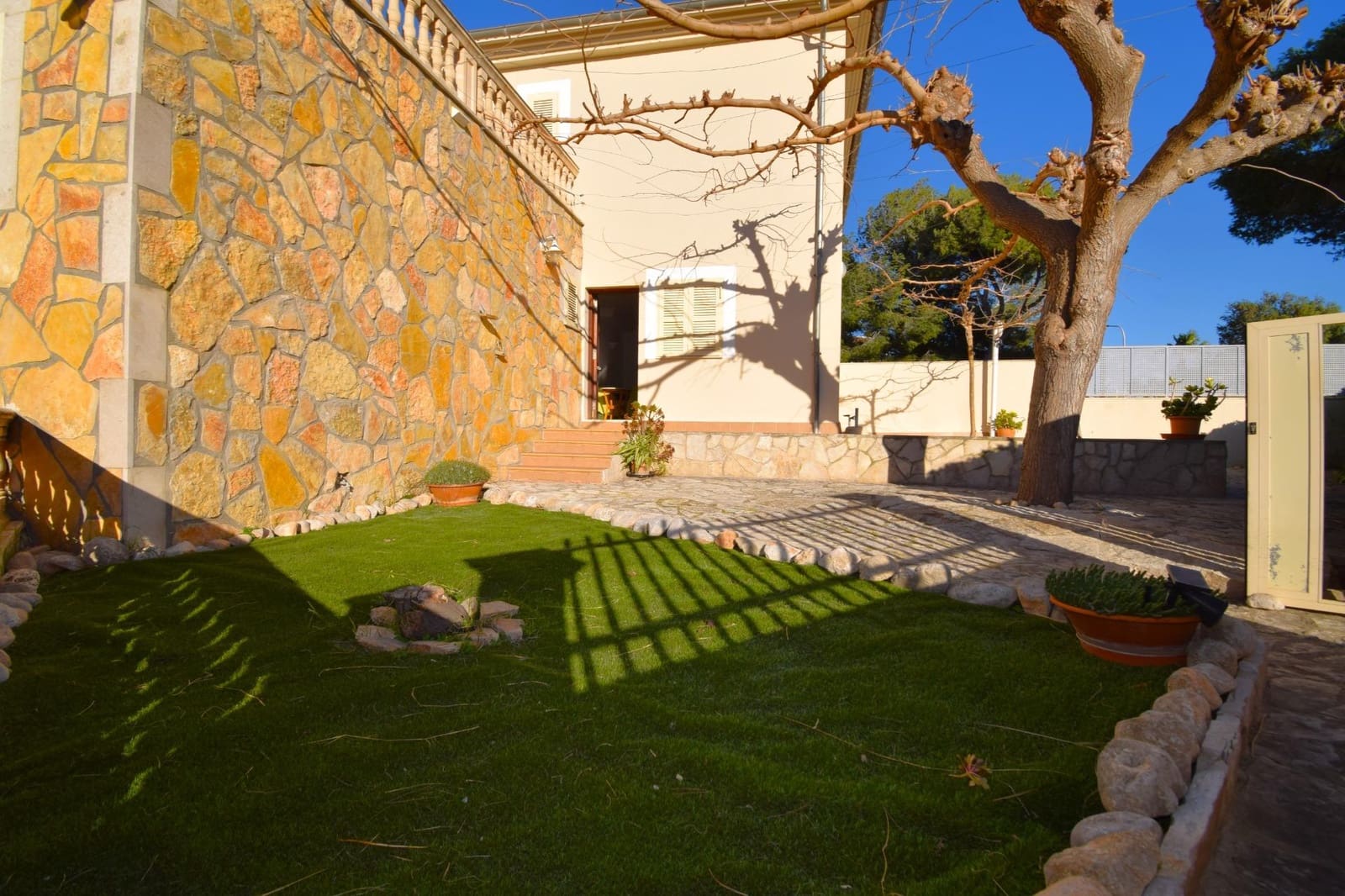 Chalet de 5 habitaciones en Muro en venta con garaje - 750.000 € (Ref: 9755915)