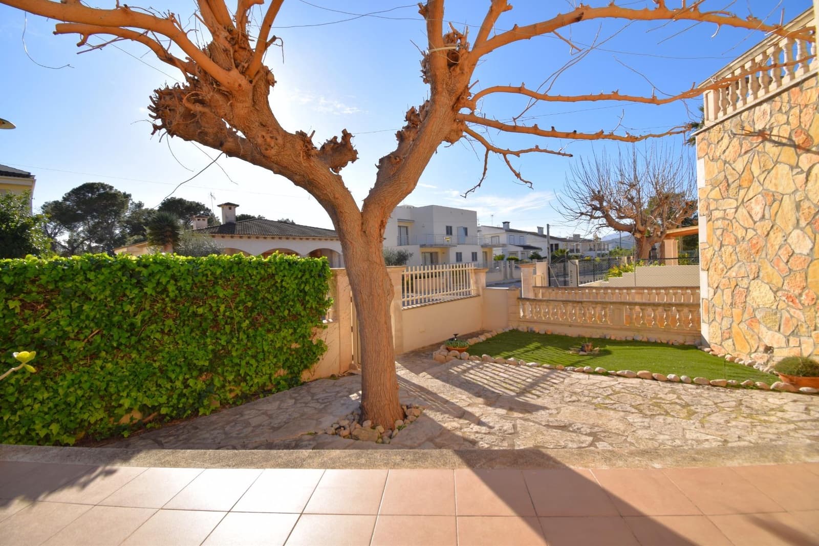 Chalet de 5 habitaciones en Muro en venta con garaje - 750.000 € (Ref: 9755915)