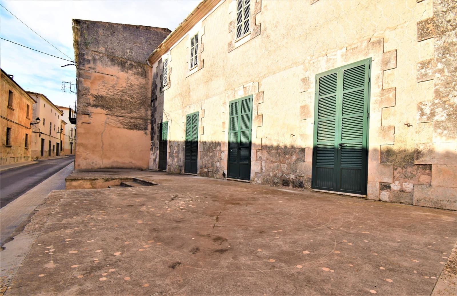 Chalet de 6 habitaciones en Muro en venta con garaje - 640.000 € (Ref: 9755917)