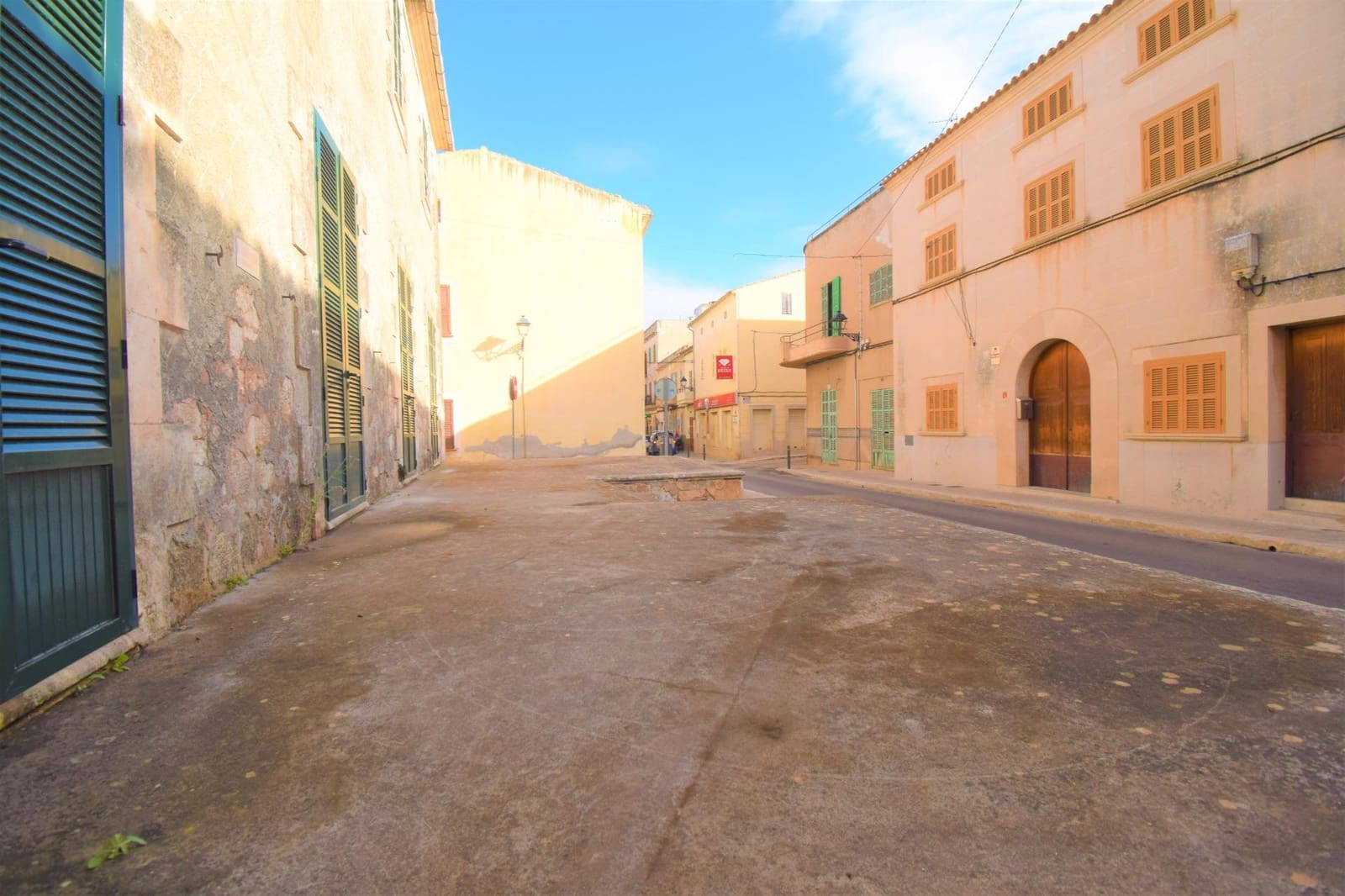 Chalet de 6 habitaciones en Muro en venta con garaje - 640.000 € (Ref: 9755917)