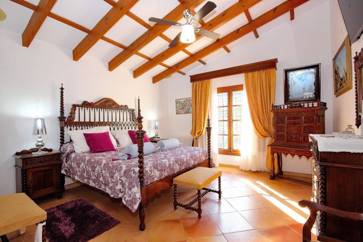 5 soveværelse Villa til salg i Costa de los Pinos med swimmingpool - € 2.400.000 (Ref: 9759160)