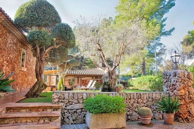 5 soveværelse Villa til salg i Costa de los Pinos, Son Servera med swimmingpool - € 2.400.000 (Ref: 9759160)