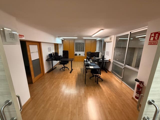 Kommersiell till salu i Palma de Mallorca - 395 000 € (Ref: 9778352)