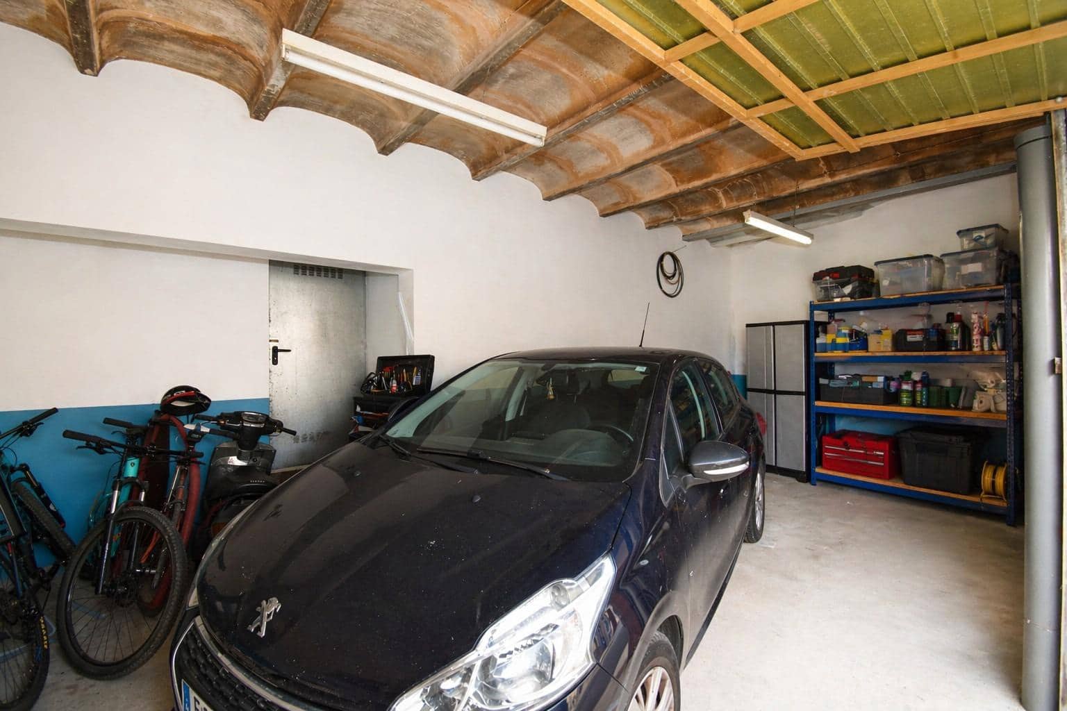 Casa de 3 habitaciones en Llubí en venta con garaje - 570.000 € (Ref: 9794871)