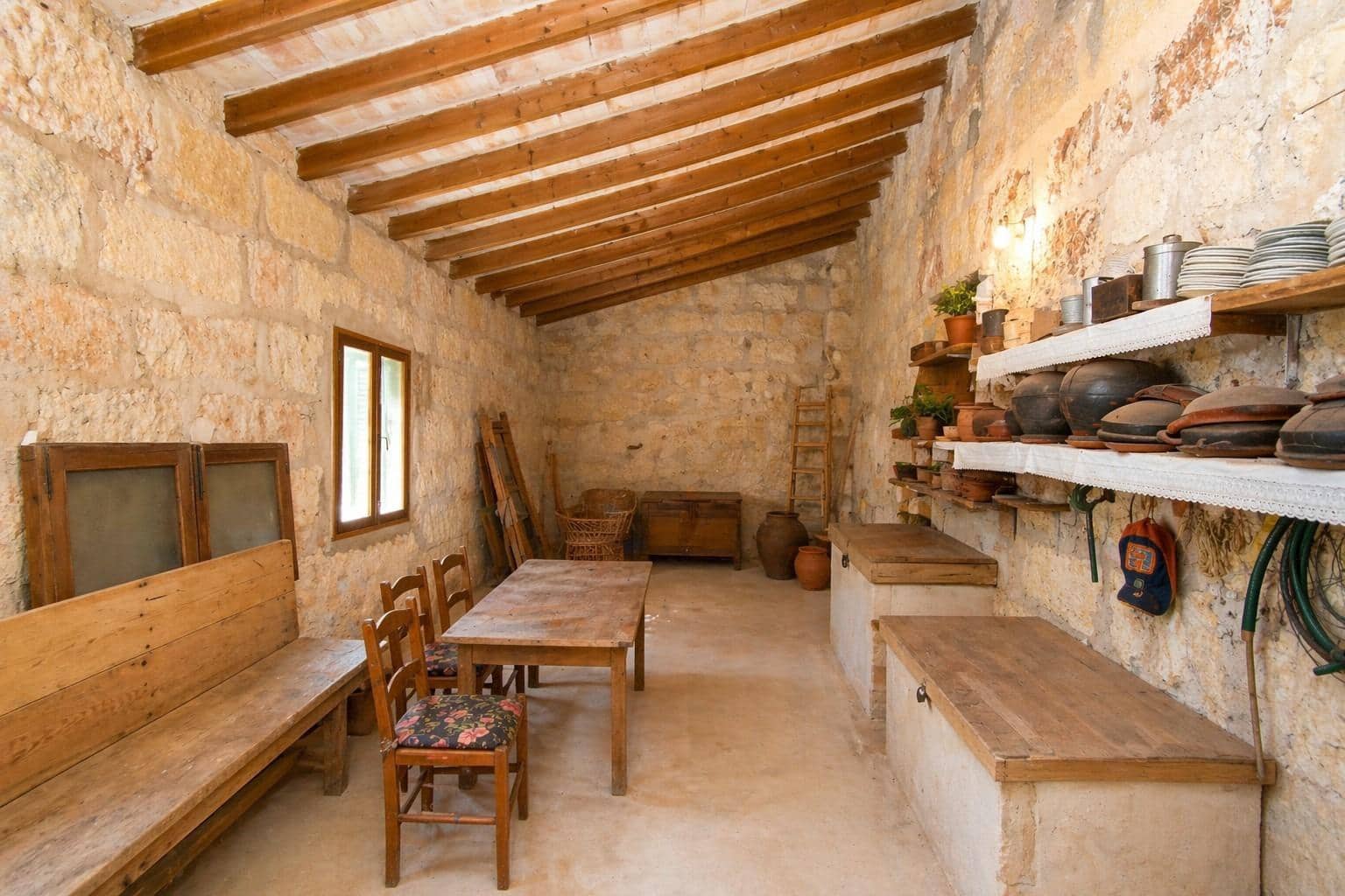 Casa de 3 habitaciones en Llubí en venta con garaje - 570.000 € (Ref: 9794871)