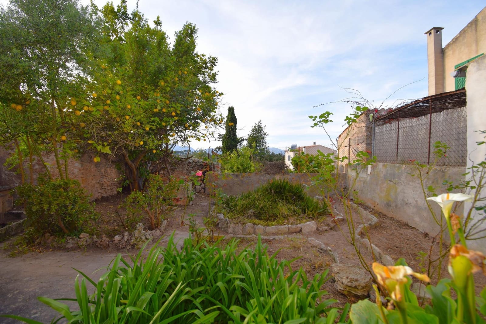 Casa de 3 habitaciones en Llubí en venta con garaje - 570.000 € (Ref: 9794871)