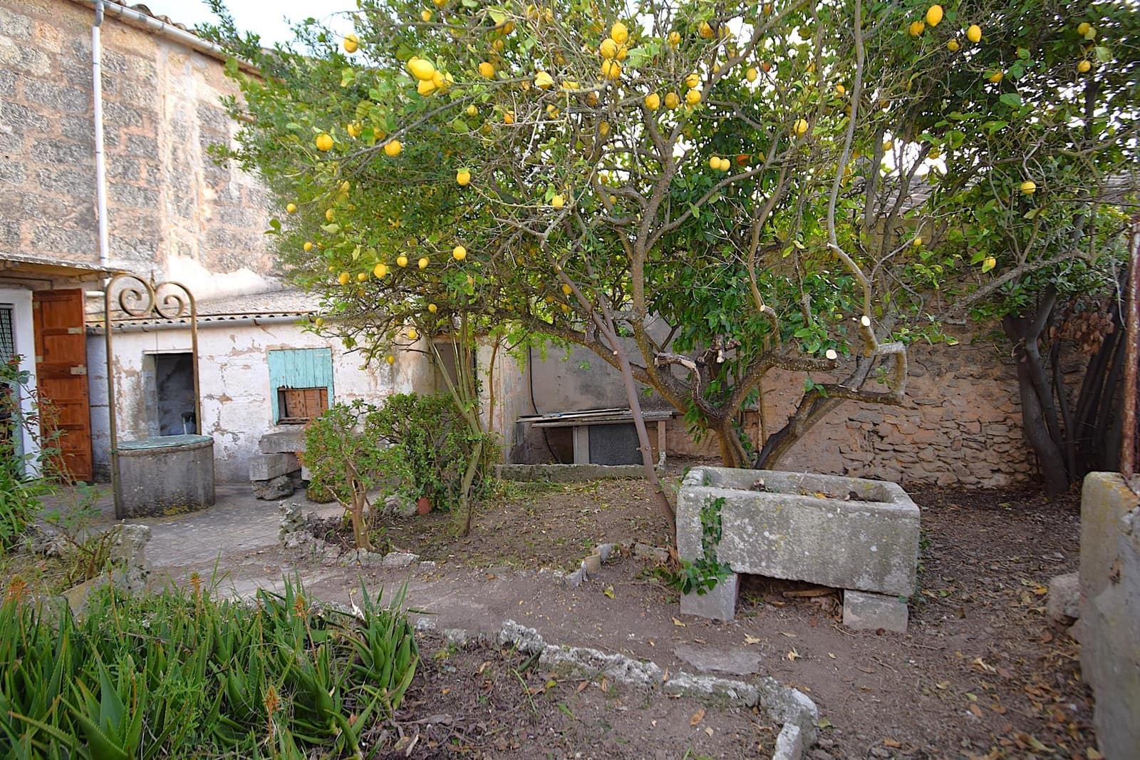 Casa de 3 habitaciones en Llubí en venta con garaje - 570.000 € (Ref: 9794871)