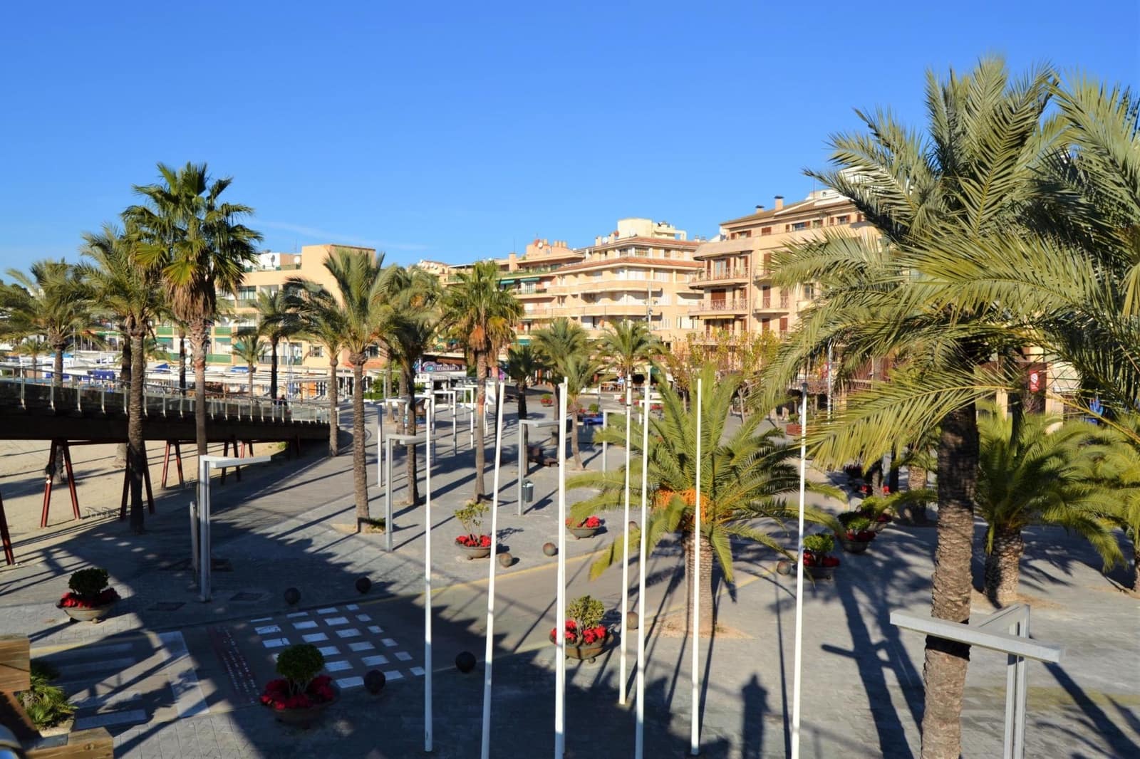 3 sypialnia Mieszkanie do wynajęcia w Alcudia - 2 640 € (Ref: 9797324)