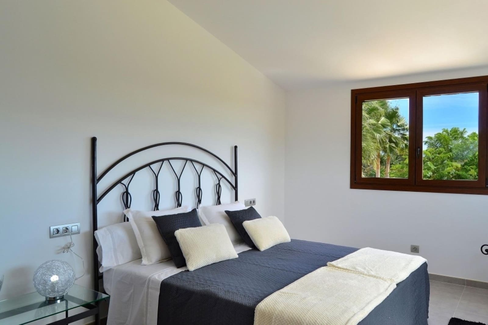 4 bedroom Finca/Country House for rent in Muro with pool - € 5,000 (Ref: 9797325)