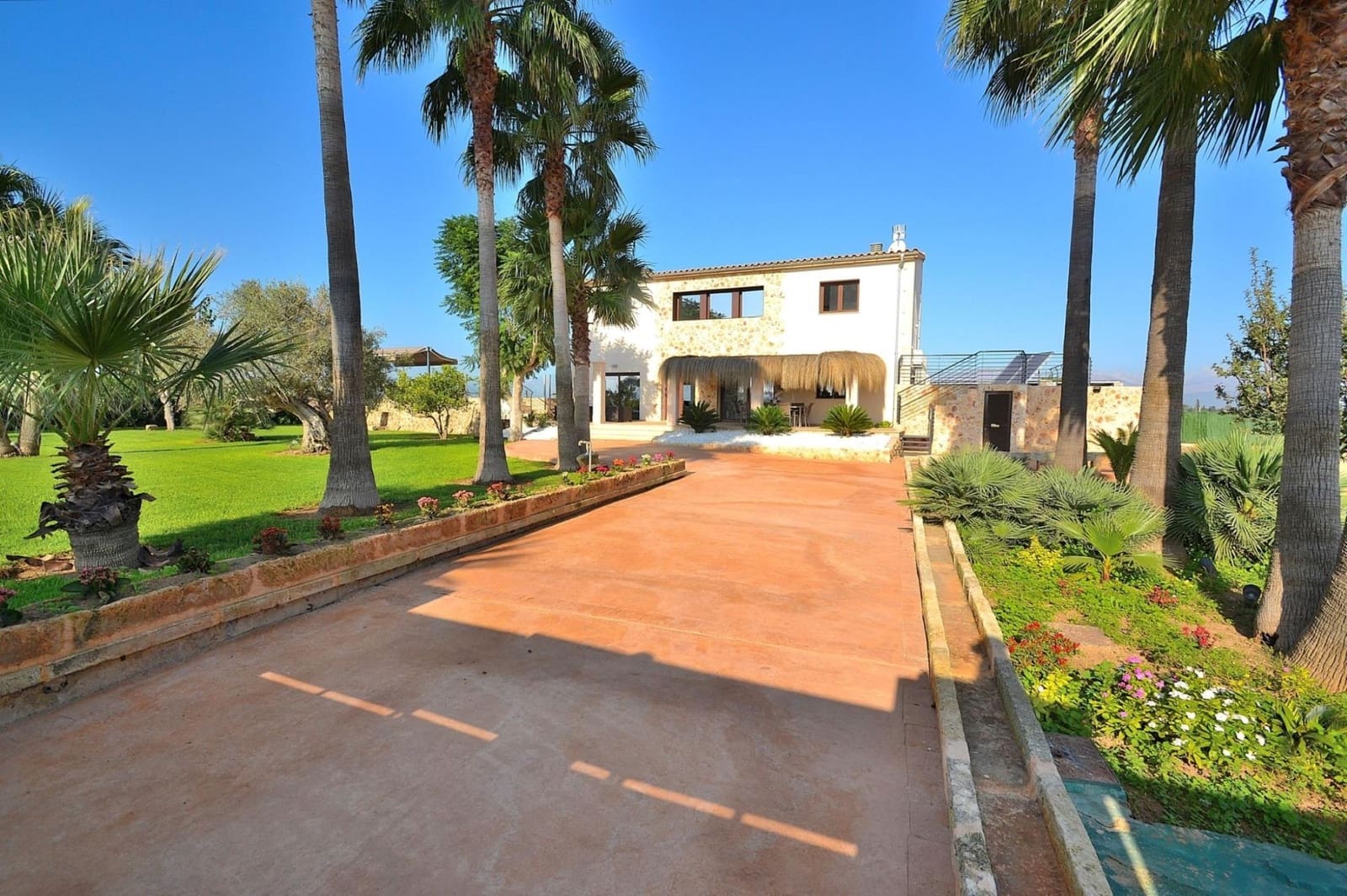 4 bedroom Finca/Country House for rent in Muro with pool - € 5,000 (Ref: 9797325)