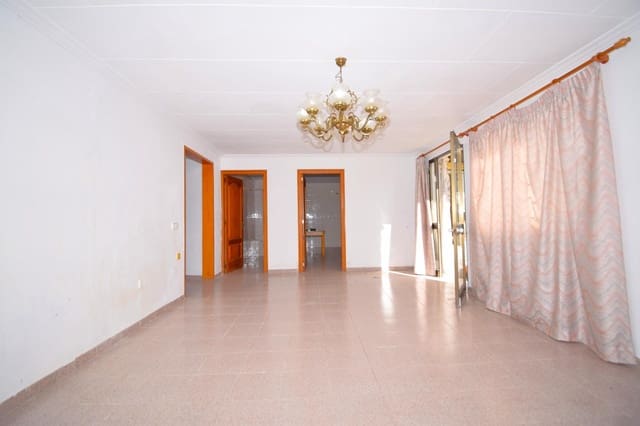 Casa de 5 habitaciones en Campanet en venta - 500.000 € (Ref: 9797326)