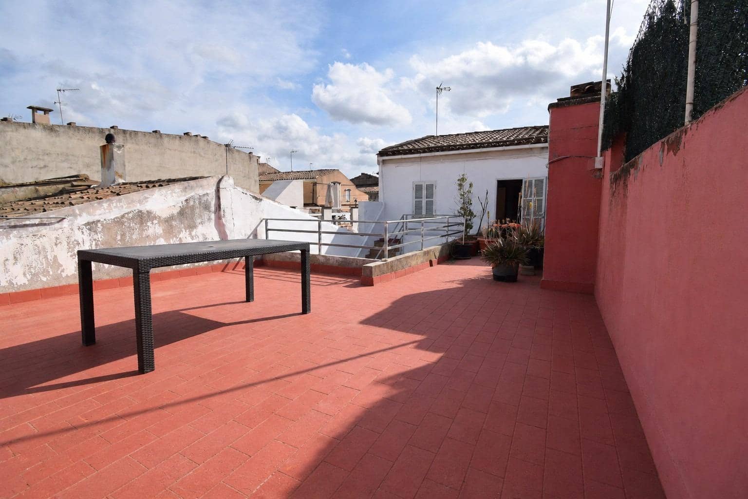 4 bedroom Townhouse for sale in Santa Margalida with garage - € 415,000 (Ref: 9829365)