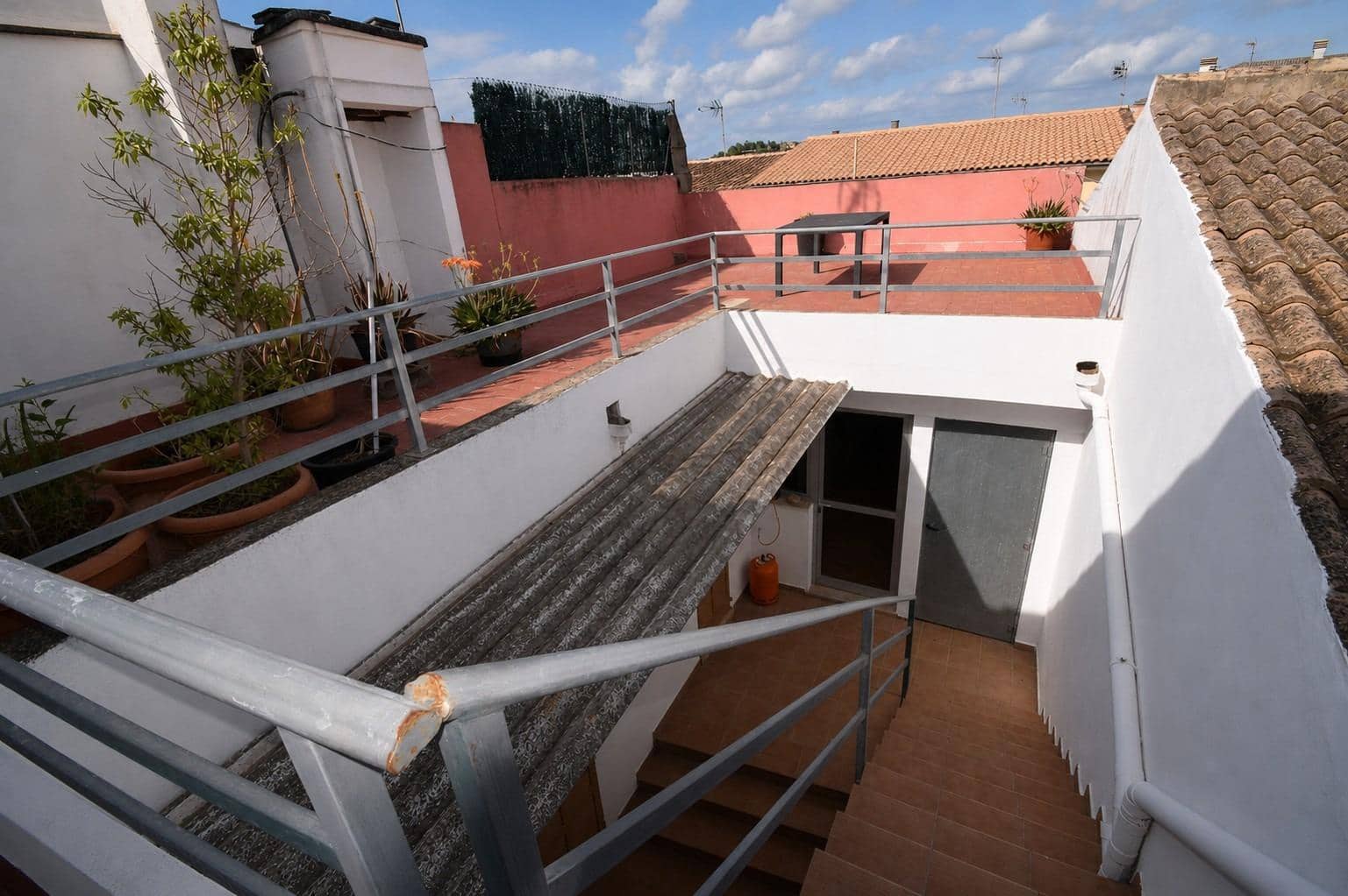 4 bedroom Townhouse for sale in Santa Margalida with garage - € 415,000 (Ref: 9829365)