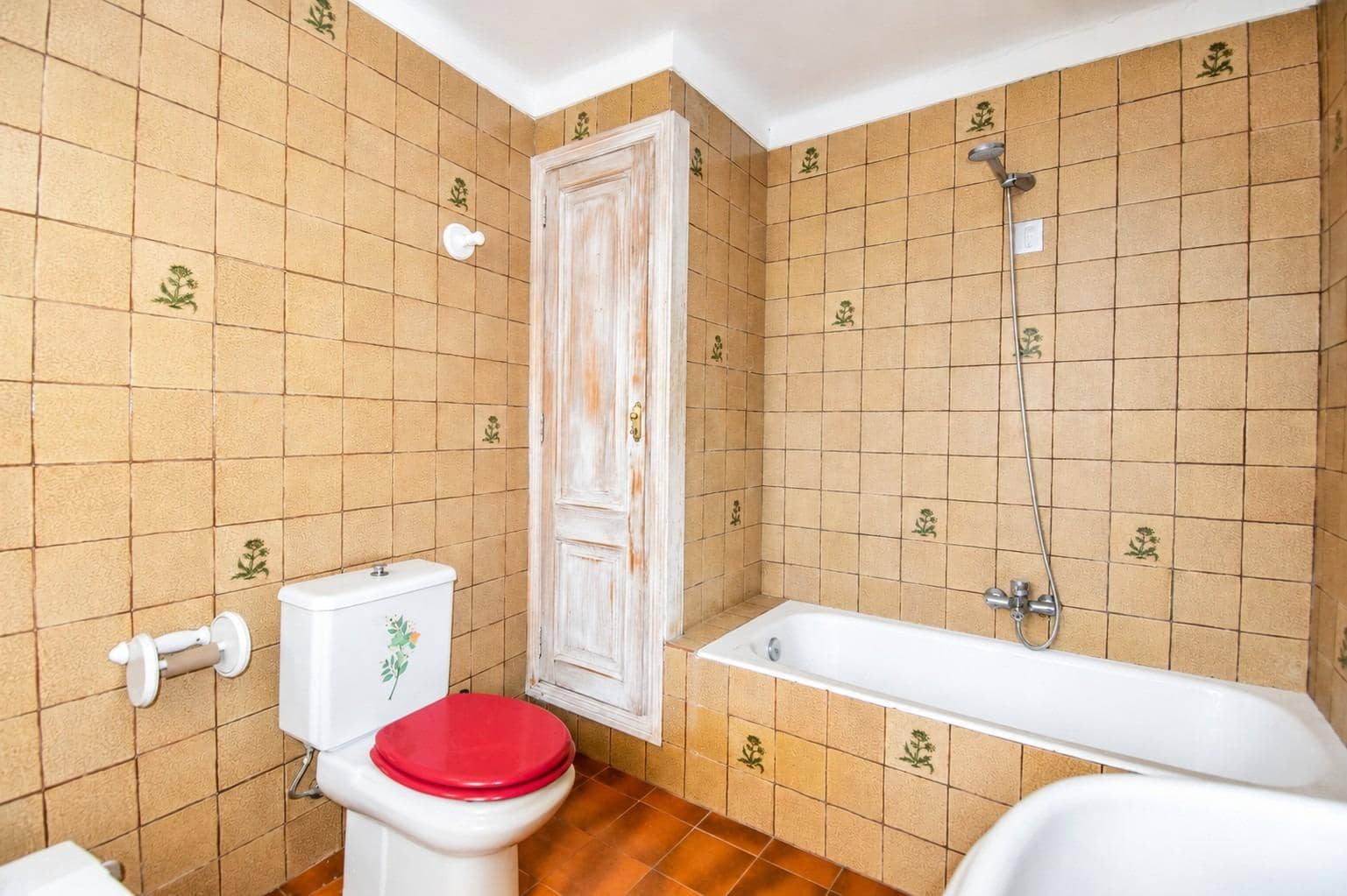 4 bedroom Townhouse for sale in Santa Margalida with garage - € 415,000 (Ref: 9829365)