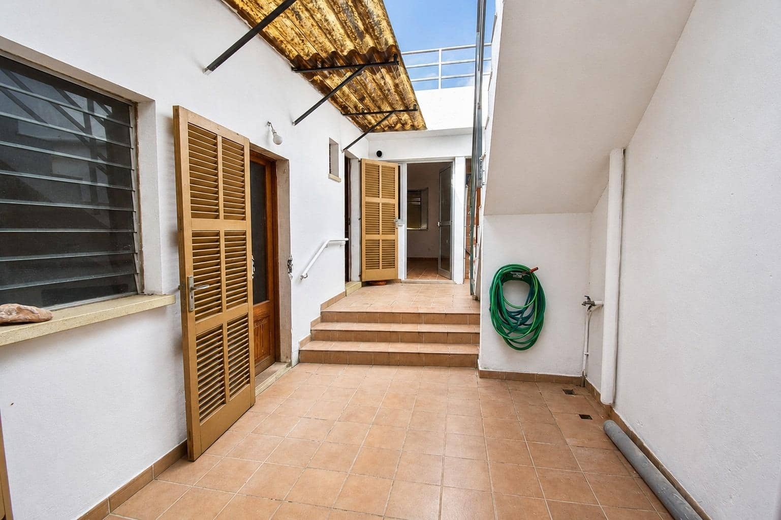 4 bedroom Townhouse for sale in Santa Margalida with garage - € 415,000 (Ref: 9829365)