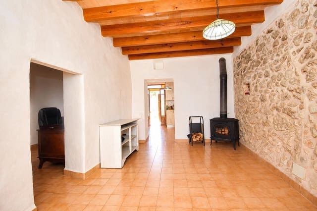 3 bedroom Townhouse for sale in Ullaro, Campanet - € 650,000 (Ref: 9849622)