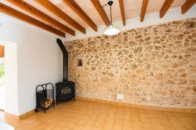3 bedroom Townhouse for sale in Ullaro, Campanet - € 650,000 (Ref: 9849622)
