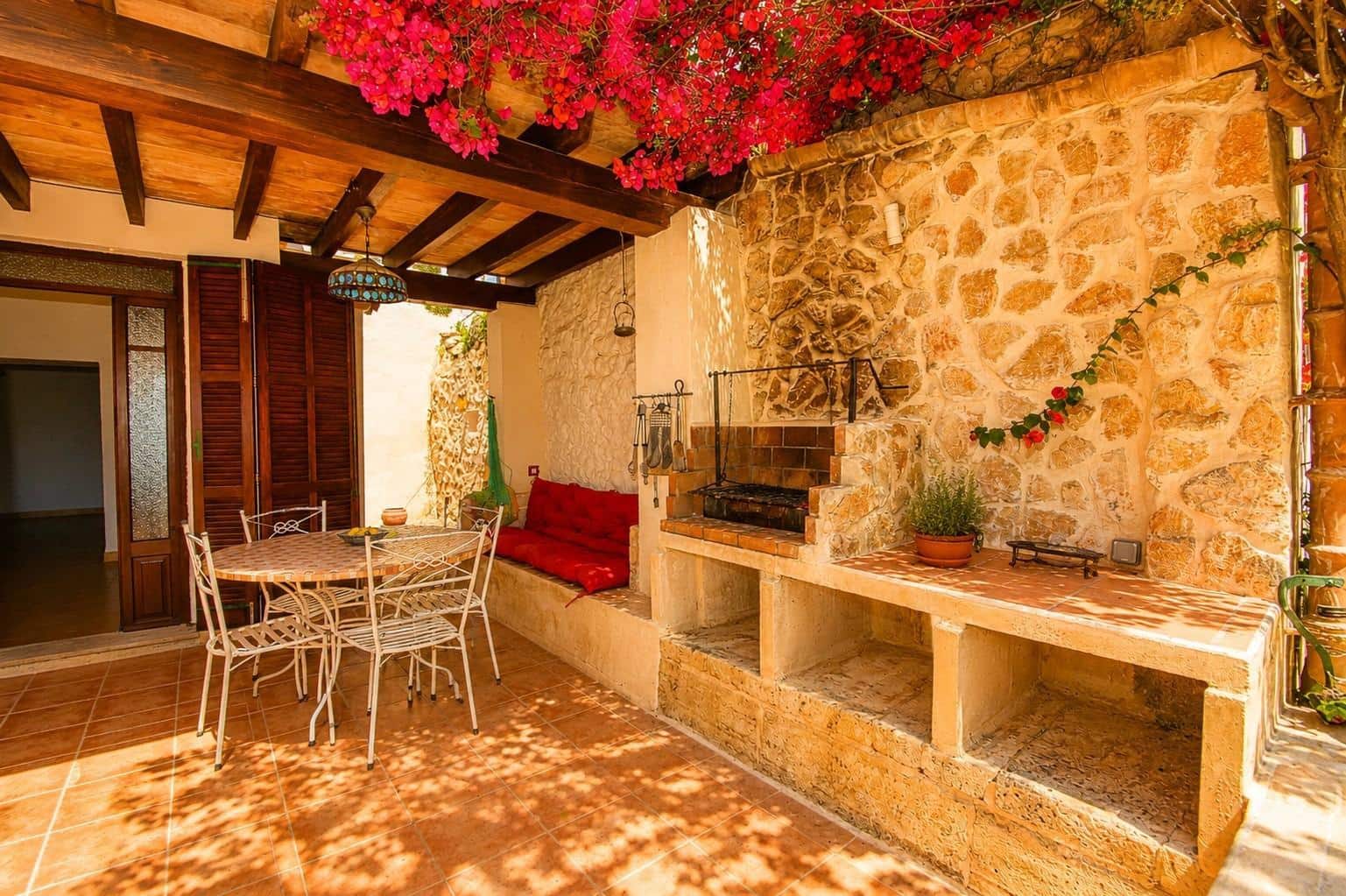 3 bedroom Townhouse for sale in Ullaro - € 650,000 (Ref: 9849622)