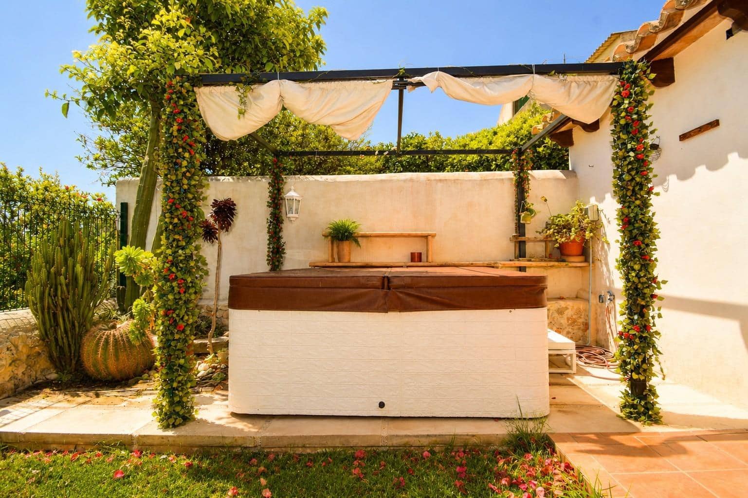 3 bedroom Townhouse for sale in Ullaro - € 650,000 (Ref: 9849622)